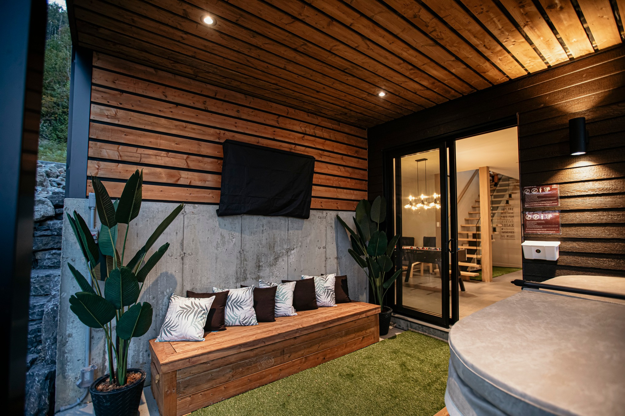Spa extérieur avec vue